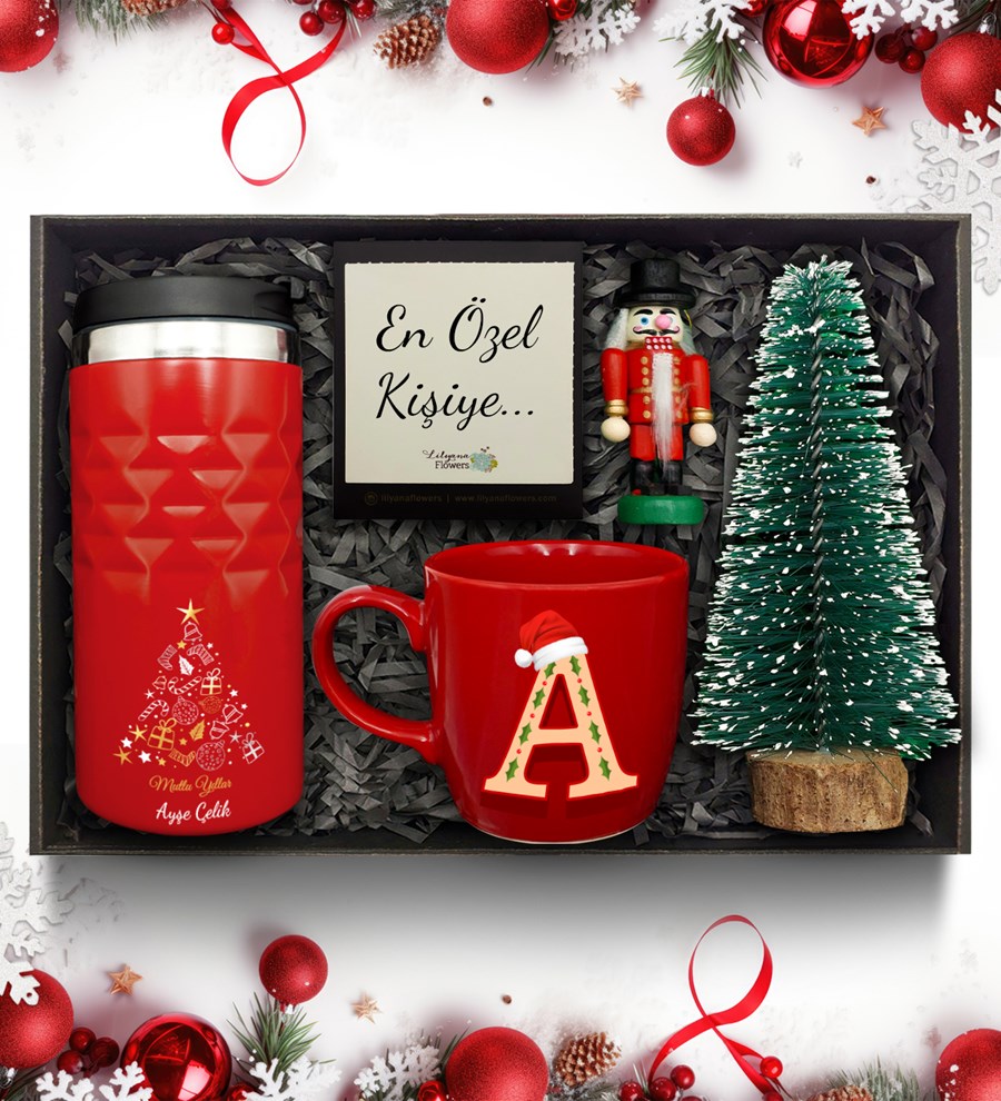 Yılbaşı Temalı Kişiye Özel Kırmızı Termos & Kupa & Mini Çam Ağacı & Mini Fındıkkıran Figürü Hediye Seti