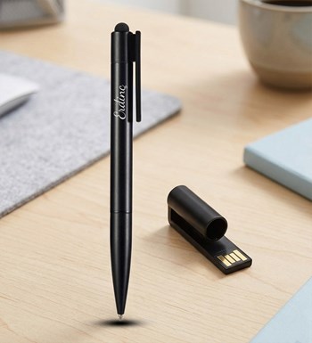 Stanley Termos Bilgisayar Standı USB Kalem Filtre Kahve 125 gr Defter Hediye Seti