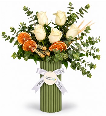 Lilyana Flowers - White Roses